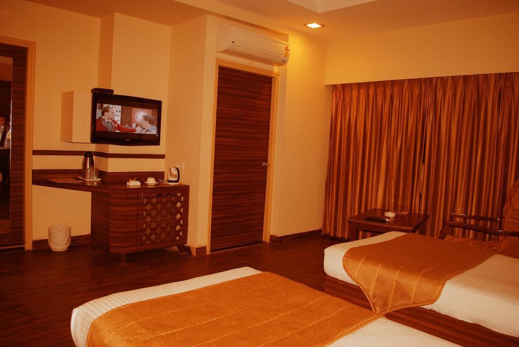 The Shiv Nautica Hotel Mundra Bagian luar foto
