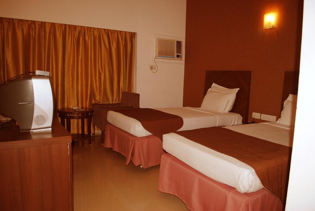 The Shiv Nautica Hotel Mundra Bagian luar foto