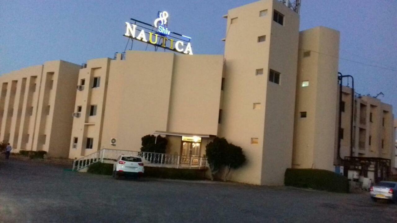 The Shiv Nautica Hotel Mundra Bagian luar foto